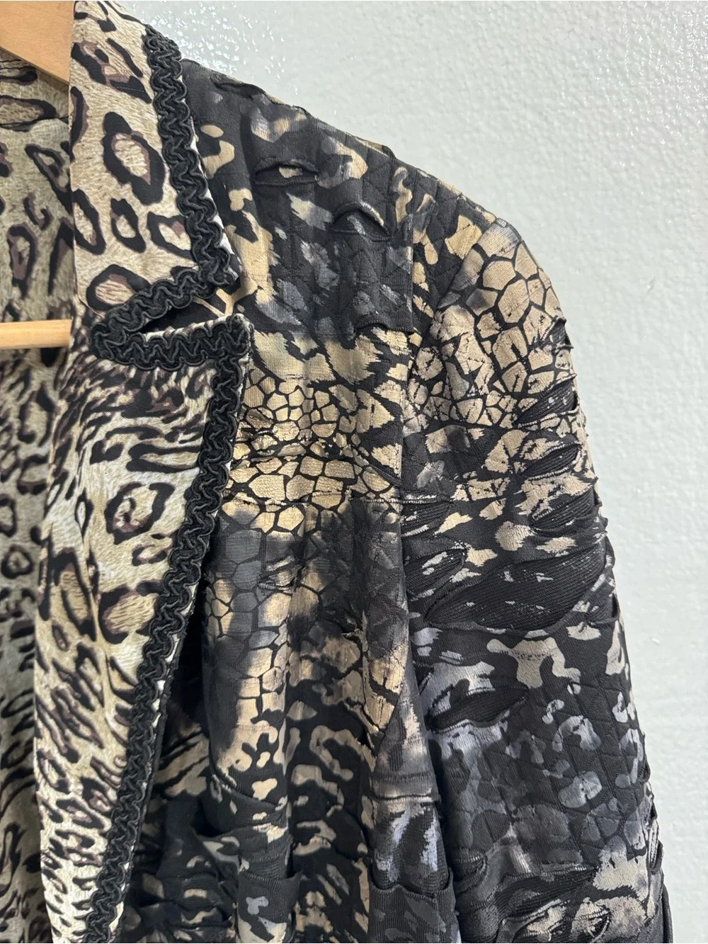 Chico's XL Black Gold Open-Front Blazer Braided Trim Animal LS Jacket